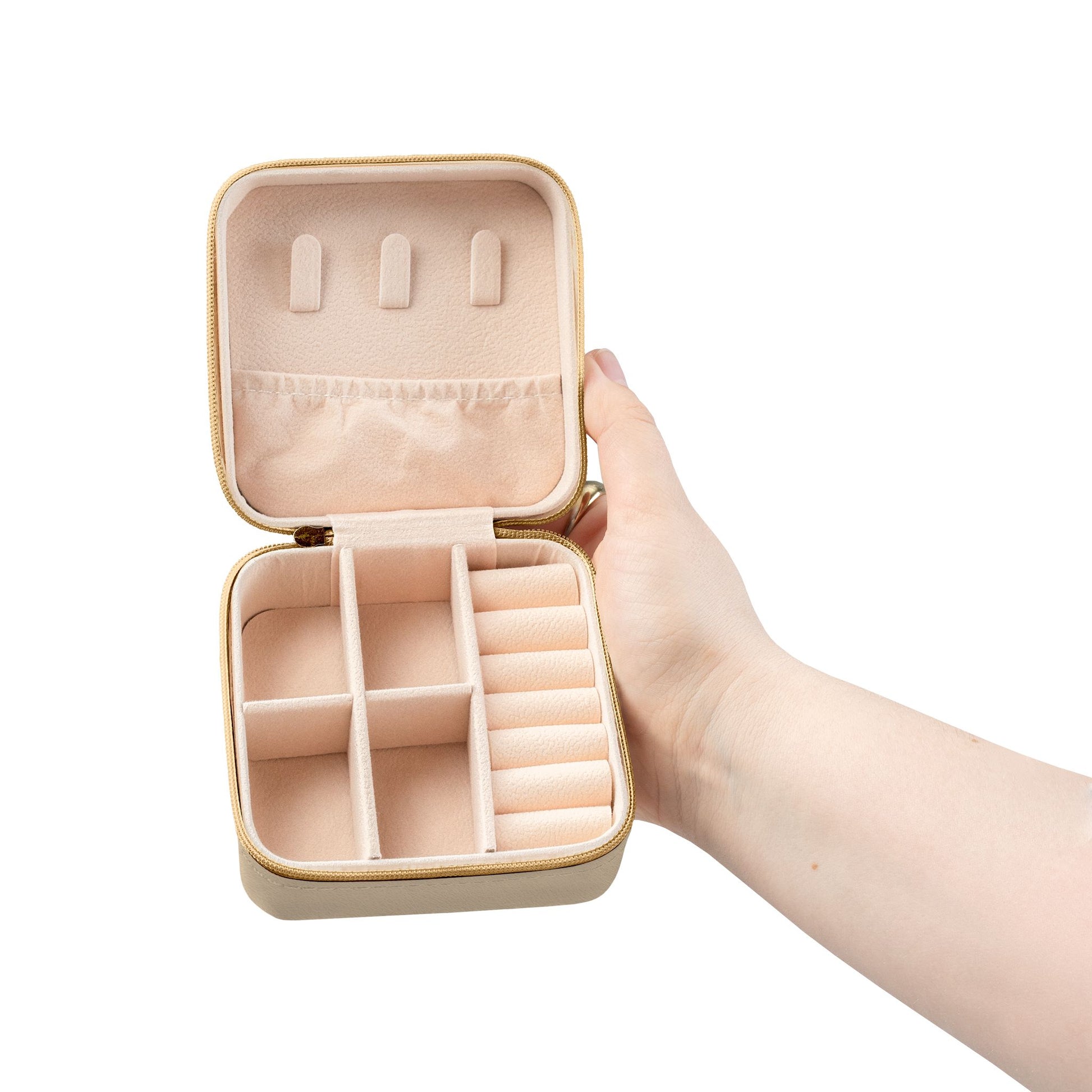 Personalized 'MOM' Jewelry Travel Case – Compact Pink Organizer for Rings, Earrings & Necklaces