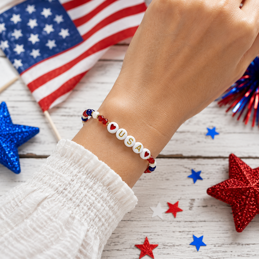 USA charm bracelet | Fourth of july Beaded jewelry | red white and blue