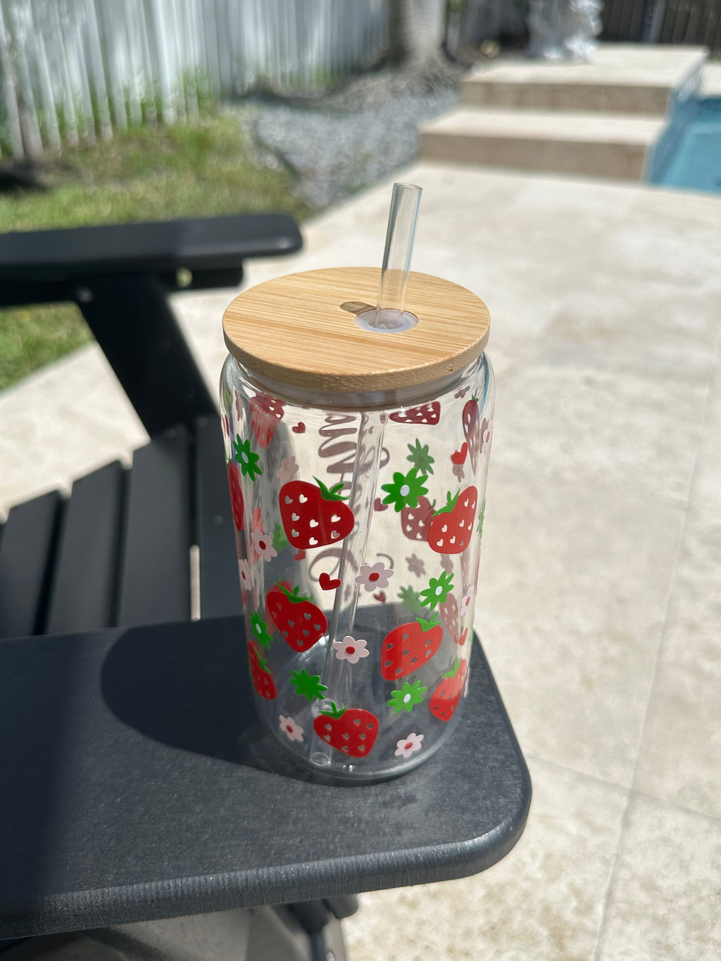 Personalized Strawberry floral libbey Glass Can