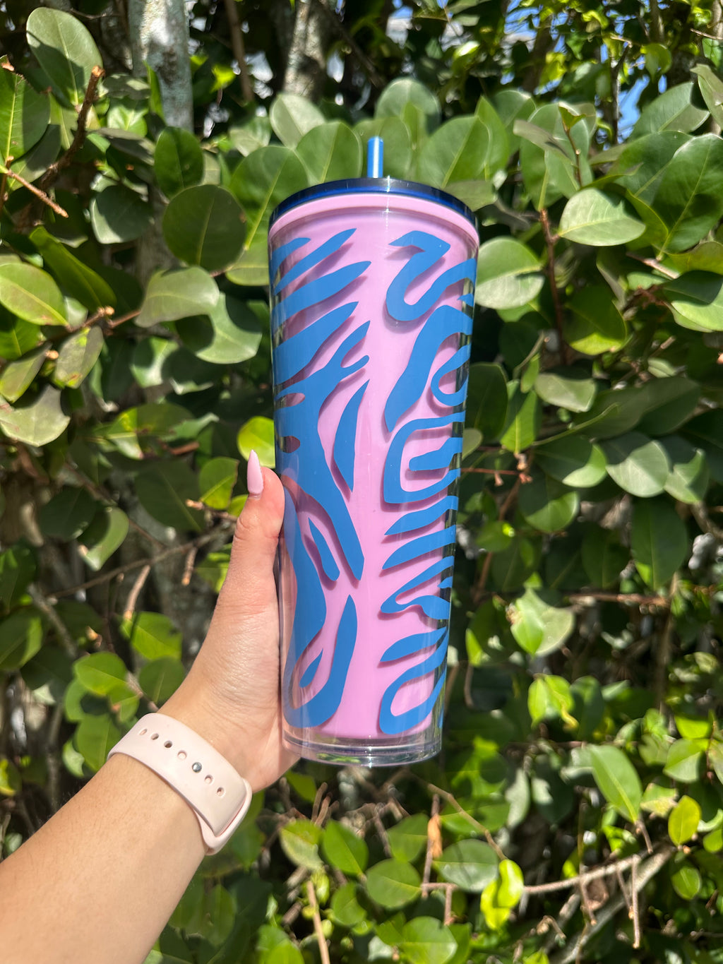 Pink and blue Striped 24 oz tumbler