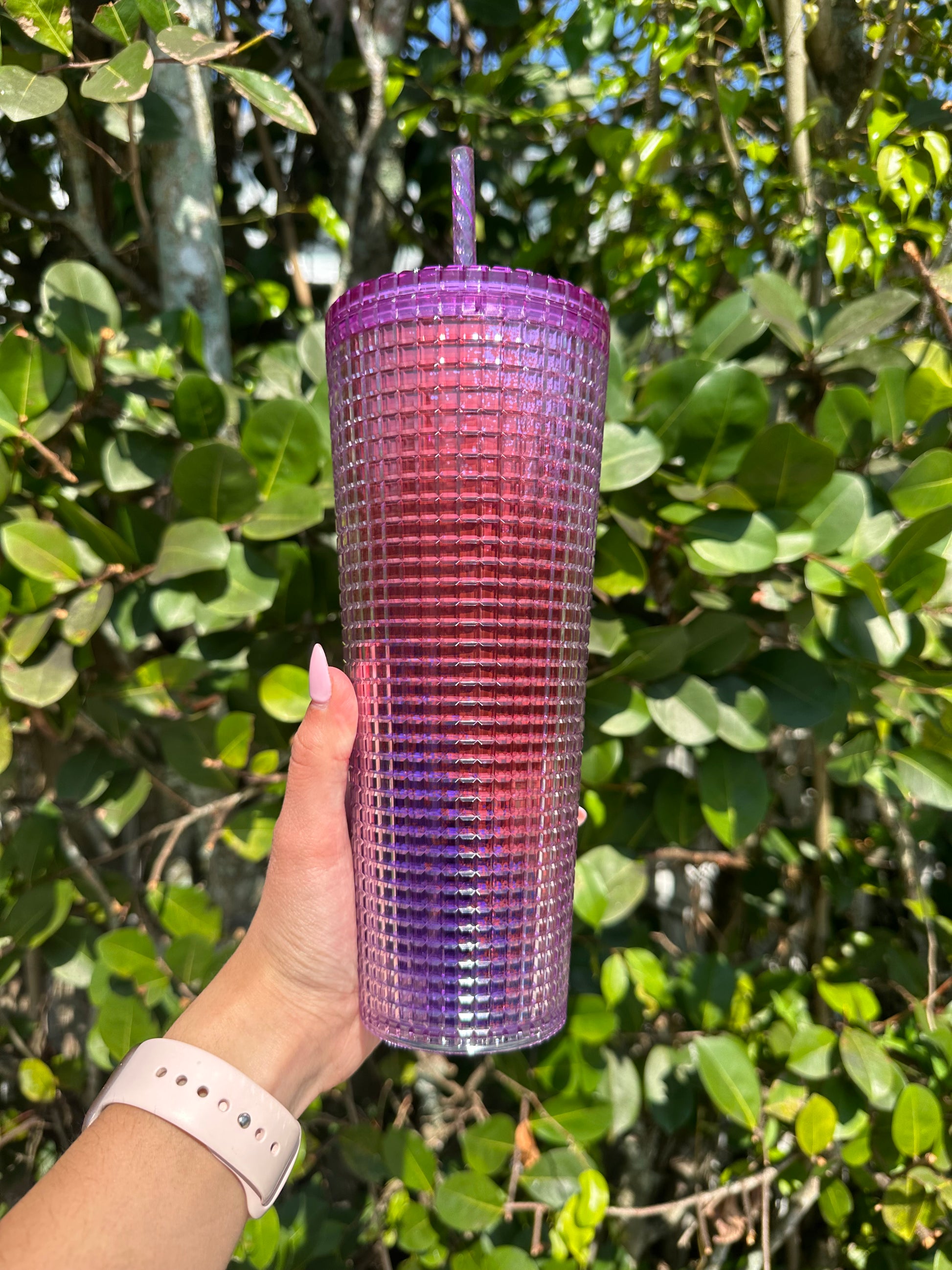 Red and purple ombre Grid Tumbler