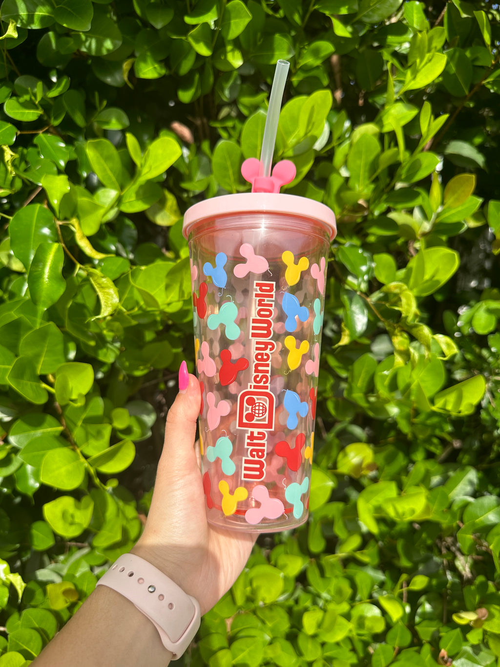 Reusable tumbler with silicon straw topper