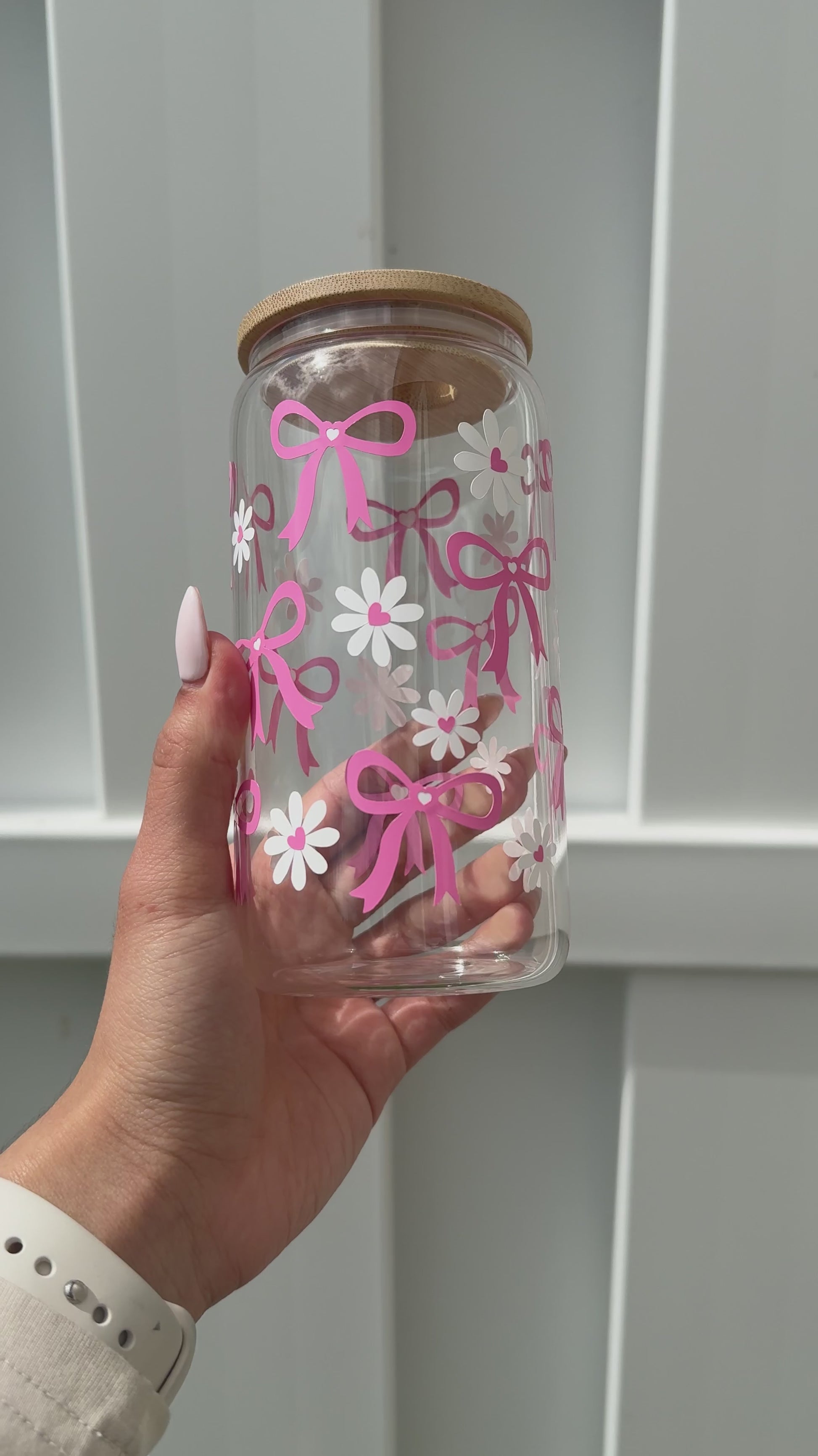16 oz Floral Bow Libbey Glass Cup with Bamboo Lid & Straw