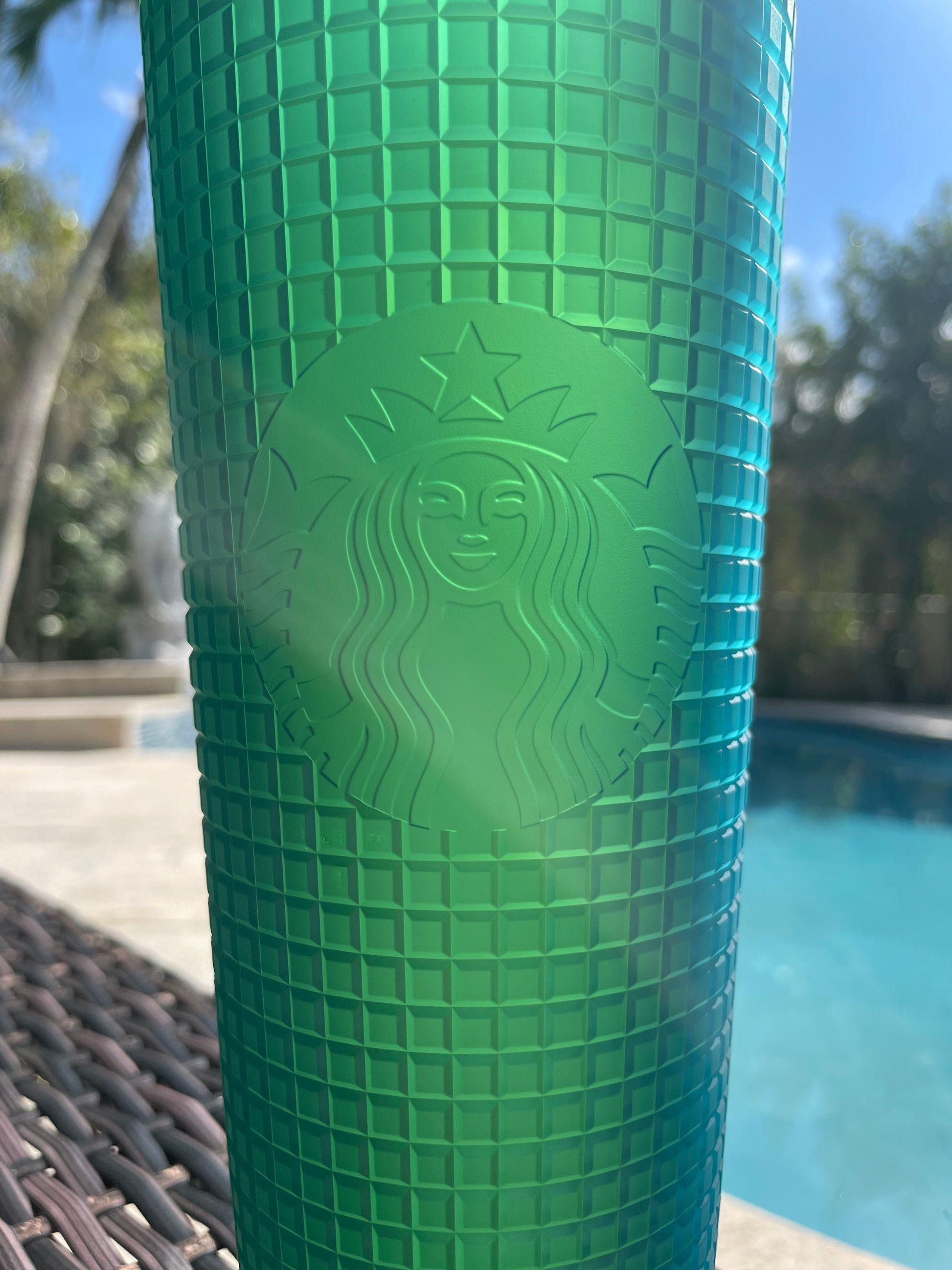 Green Soft touch Grid Tumbler