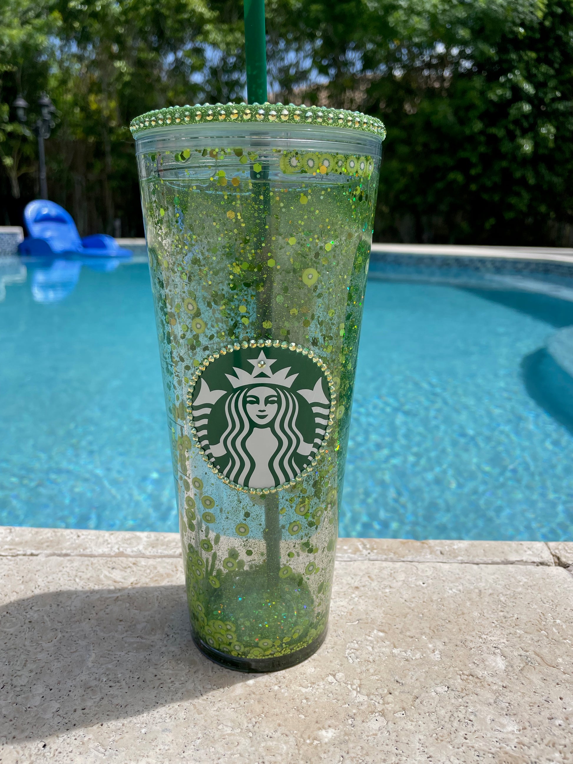 Green Glitter kiwi Snow Globe Tumbler