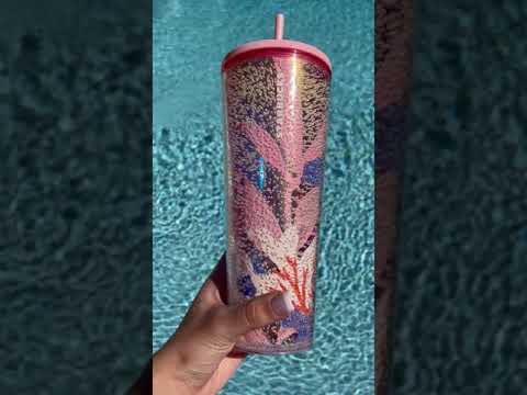 Pink Coral Reef Bubbles Venti Tumbler